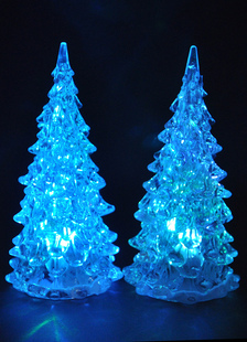 Arbre de Noël modèle PVC mariage LED Lights ensemble de 4 en couleur aléatoire