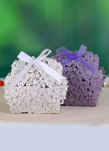 Boîte e cadeau de mariage en papier nacré carré