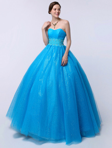 Robe boule plissée en tulle bleu avec perles d'encolure en coeur