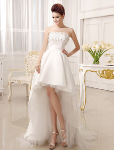 Robe de mariée bustier A-ligne ivoire avec perles de traîne asymétrique