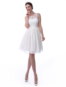 Robe de diplôme A-ligne en chiffon ivoire avec dentelle