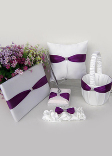 Ensembles des articles de mariage avec ruban violet et strass brillante