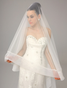 Voile cathédrale une couche en tulle forme de cascade