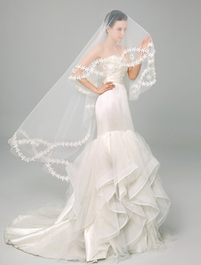 Voile de valse d'une couche en tulle avec applique forme de cascade