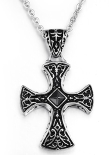 Collier masculin en forme de croix