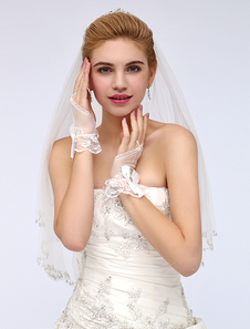 Gants mitaines en tulle blanc longueur de poignet