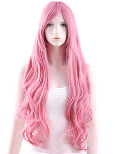 Délicate perruque femme longue rose de boucles volumineuses et frange oblique