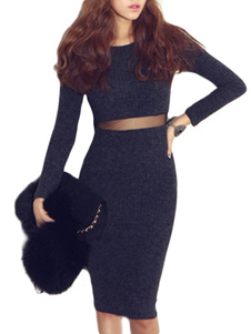 Robe pull moulante de col rond à manche longue