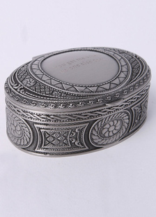 Boîte à bijoux ovale personnalisée avec relief