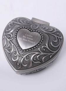 Boîte à bijoux personnalisée en forme de coeur