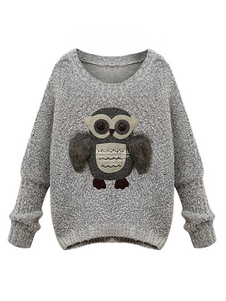 Pull-over féminin brodé de hibou