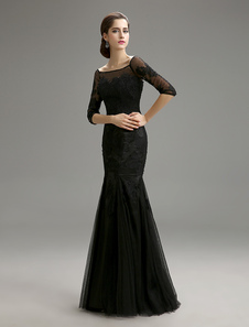 Robe mère de mariés en tulle noir de col bateau avec applique