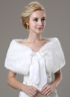 Boléro de mariage en fausse fourrure ivoire à lacets