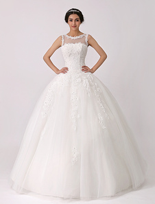 Robe de mariée en tulle ivoire avec perles longueur plancher