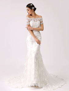 Robe de mariée sirène en dentelle ivoire hors de l'épaule