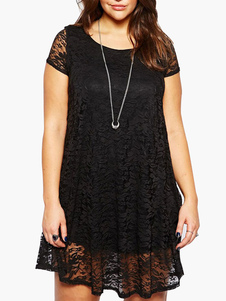 Robe droite en dentelle noire surdimensionnée