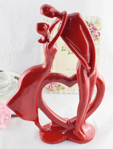 Mariée et le marié avec la Figurine de mariage de coeur