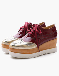 Chaussures en PU verni color-block à bout carré à lacets