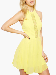 Robe skater en chiffon avec dentelle à dos décolleté