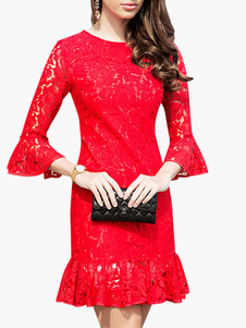 Robe courte en dentelle jacquard plissée à volants manche 3/4