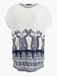 Robe d'été blanche synthétique imprimé géométrique