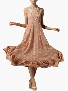 Robe longue en dentelle unicolore plissé à volants