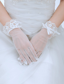 Gants en tulle blanc longueur de poignet