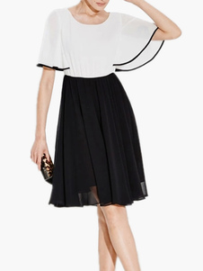 Robe skater en chiffon bicolore plissé avec passepoil