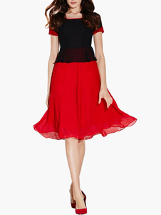 Robe skater en chiffon noir bicolore plissé à col carré