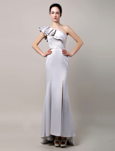 Robe soirée sirène satin gris volant vertical une épaule