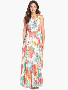 Robe longue multicolore en chiffon fleuri plissé