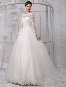 Robe de mariée princesse tulle ivoire dentelle Avec traîne