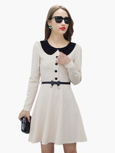 Séduisante robe skater doux abricot plissé col Peter Pan