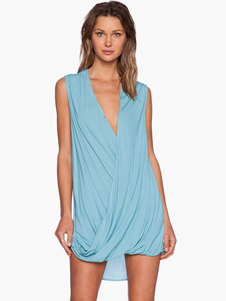 Robe d'été bleu ciel claire col V