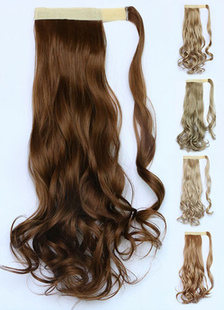 Extension de cheveux multicolore ébouriffée