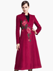 Éblouissant Manteaubordeaux brodé col montant