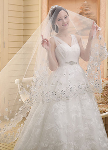 Voile cathédrale 1 couche en tulle forme d'ovale