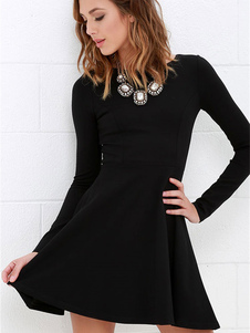 Manches longues évasées robe