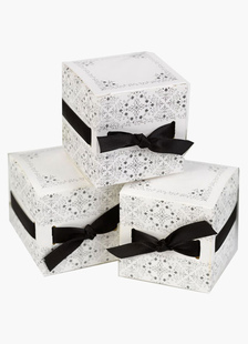 Boîte cadeau d'anniversaire de papier de carte carré