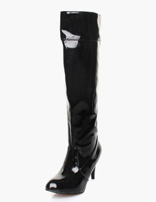 Bottes à talons aigus