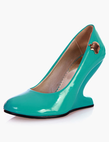 Escarpins à talons originaux fait main ornement métallique