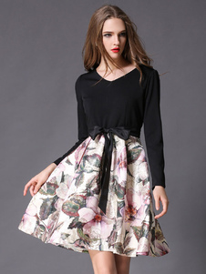 Robe skater noir en acétate de cellulose imprimé fleuri col V