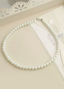 Collier pour mariée fausse perle