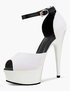 Chaussures à bout ouvert à talons aigus cuir perforé avec boucle