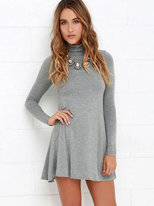 Mini robe unicolore vêtements plissé col roulé