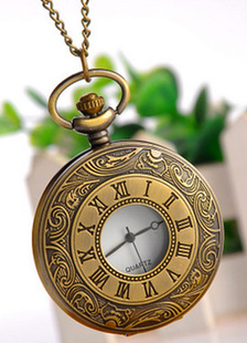 Montre femme bronzée rond