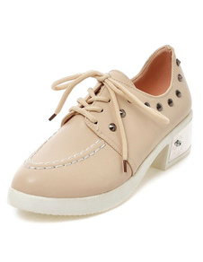 Chaussures pratiques en PU à lacets avec rivet
