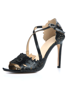 Sandales mode noires à bout pointu en PU vernies