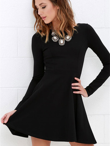 Coton à capuche noir évasée robe pour femmes