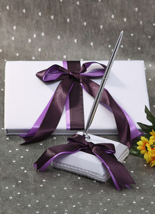 Arcs multicolor rubans mariage livres et stylos